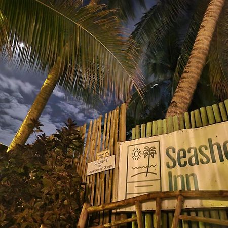 סיקיהור Seashore Inn מראה חיצוני תמונה