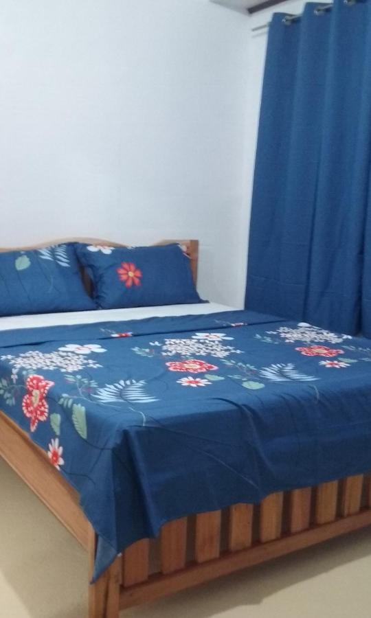 סיקיהור Seashore Inn מראה חיצוני תמונה