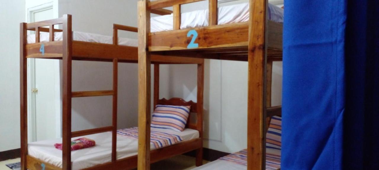 סיקיהור Seashore Inn מראה חיצוני תמונה