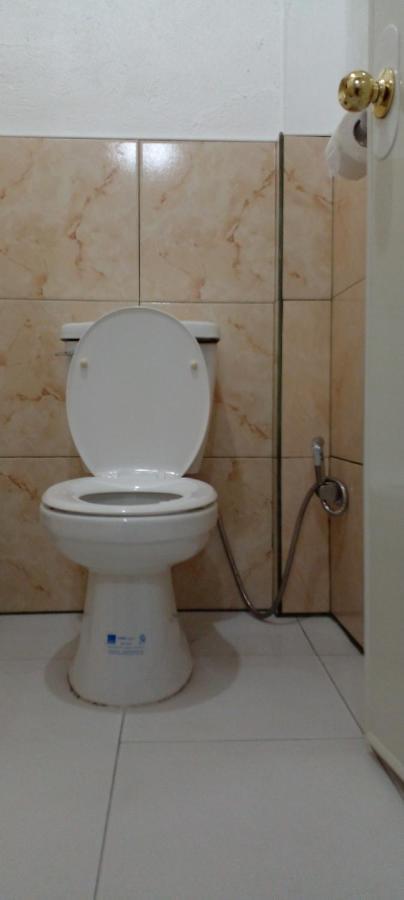סיקיהור Seashore Inn מראה חיצוני תמונה