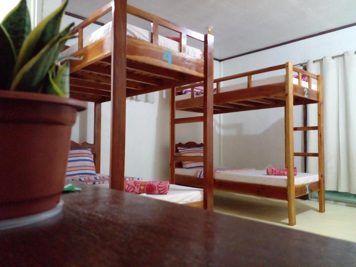 סיקיהור Seashore Inn מראה חיצוני תמונה